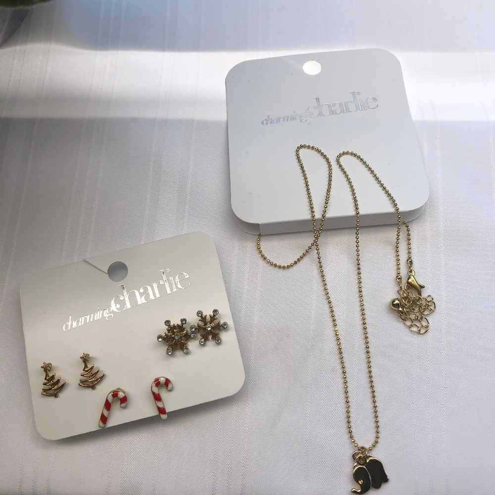 charming charlie children's Christmas earrings